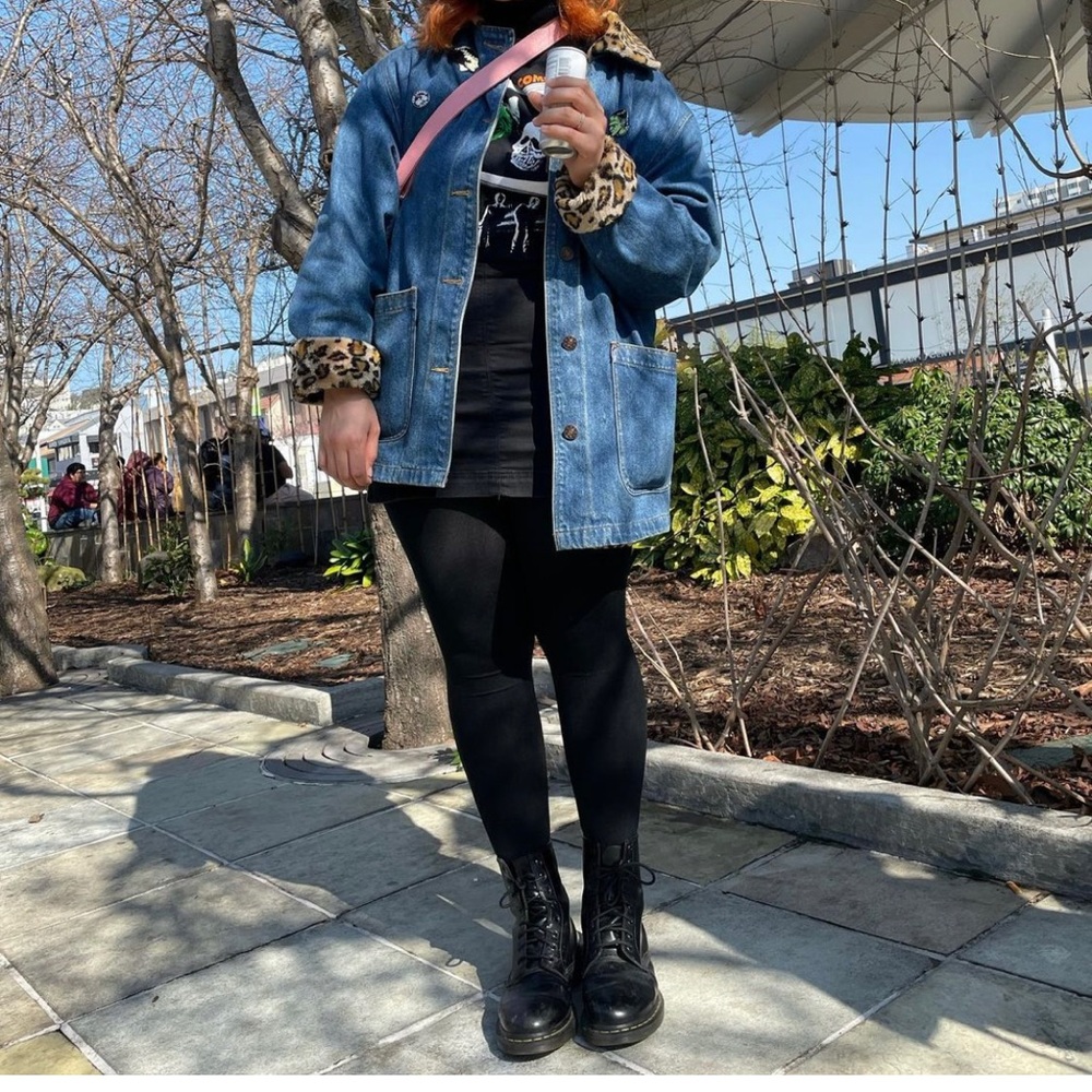 1980’s denim cheetah faux fur lined jacket